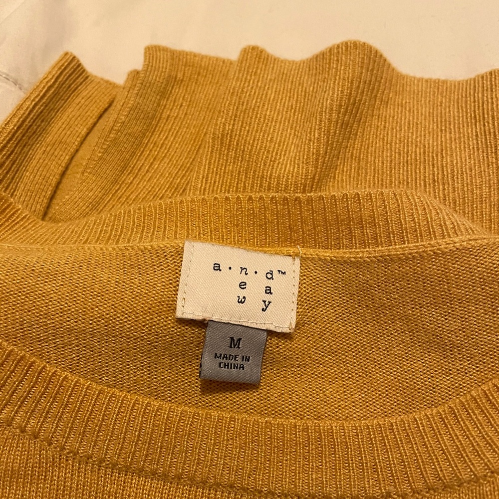 Sweater